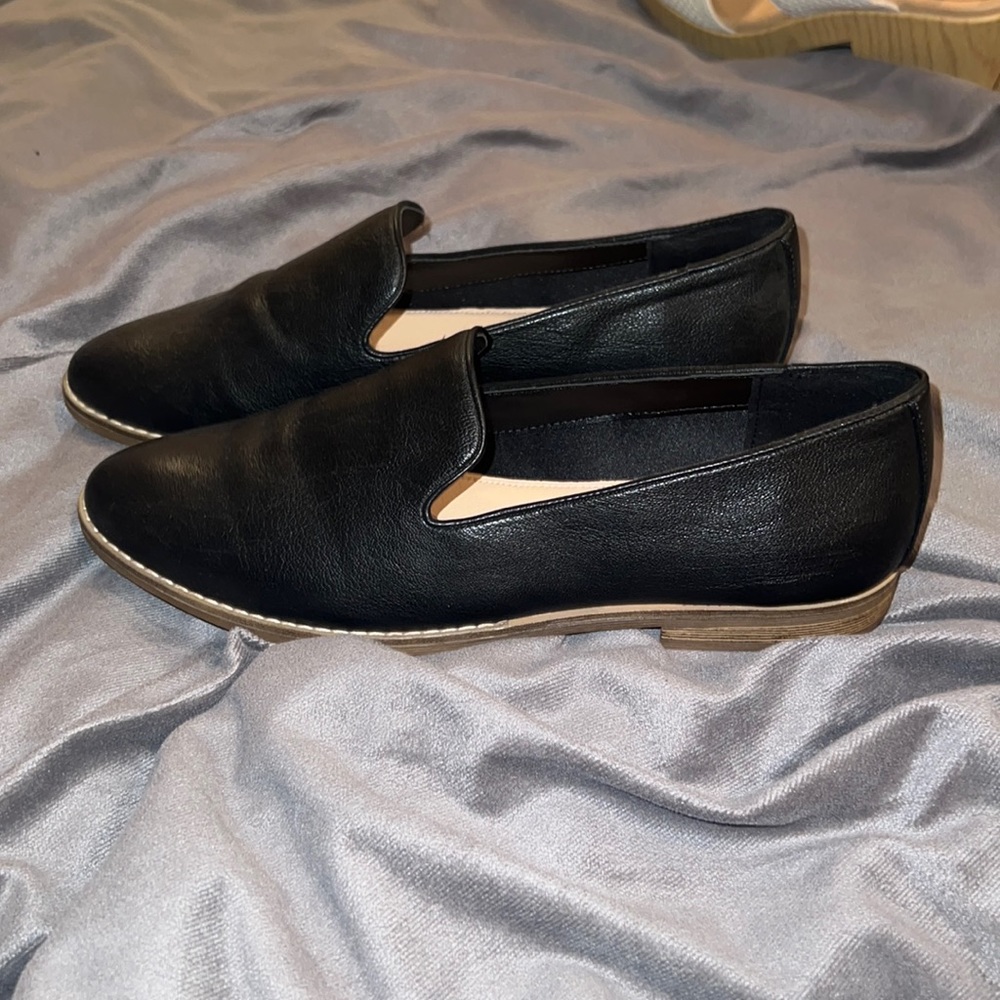 Black flats - Picture 1 of 3